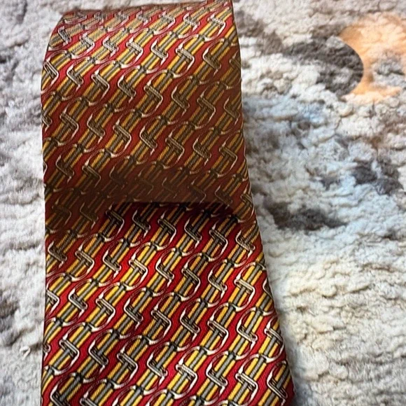 Hermes Red and Yellow Geometric Tie - Picture 13 of 16
